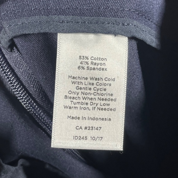 NEW Talbots Pants Womens 8 blue chatham straight crop preppy classic - Picture 8 of 11